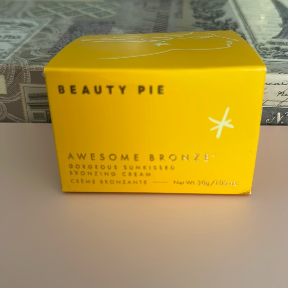 Beauty Pie Awesome Bronze bronzer